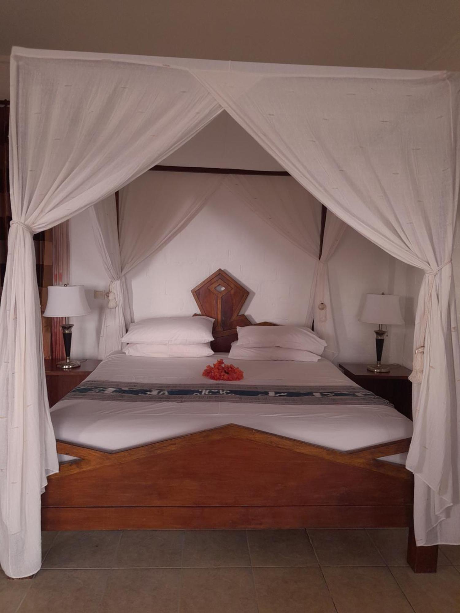 Sumba Nautil Resort Deke Ngoại thất bức ảnh